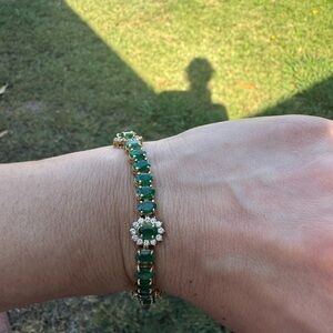 14k solid gold 20 carat  natural emerald and diamond bracelet